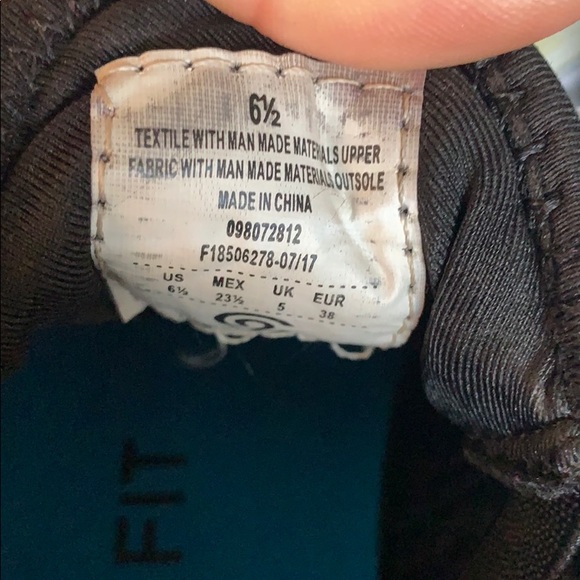 Women’s target champion shoes - Picture 4 of 4